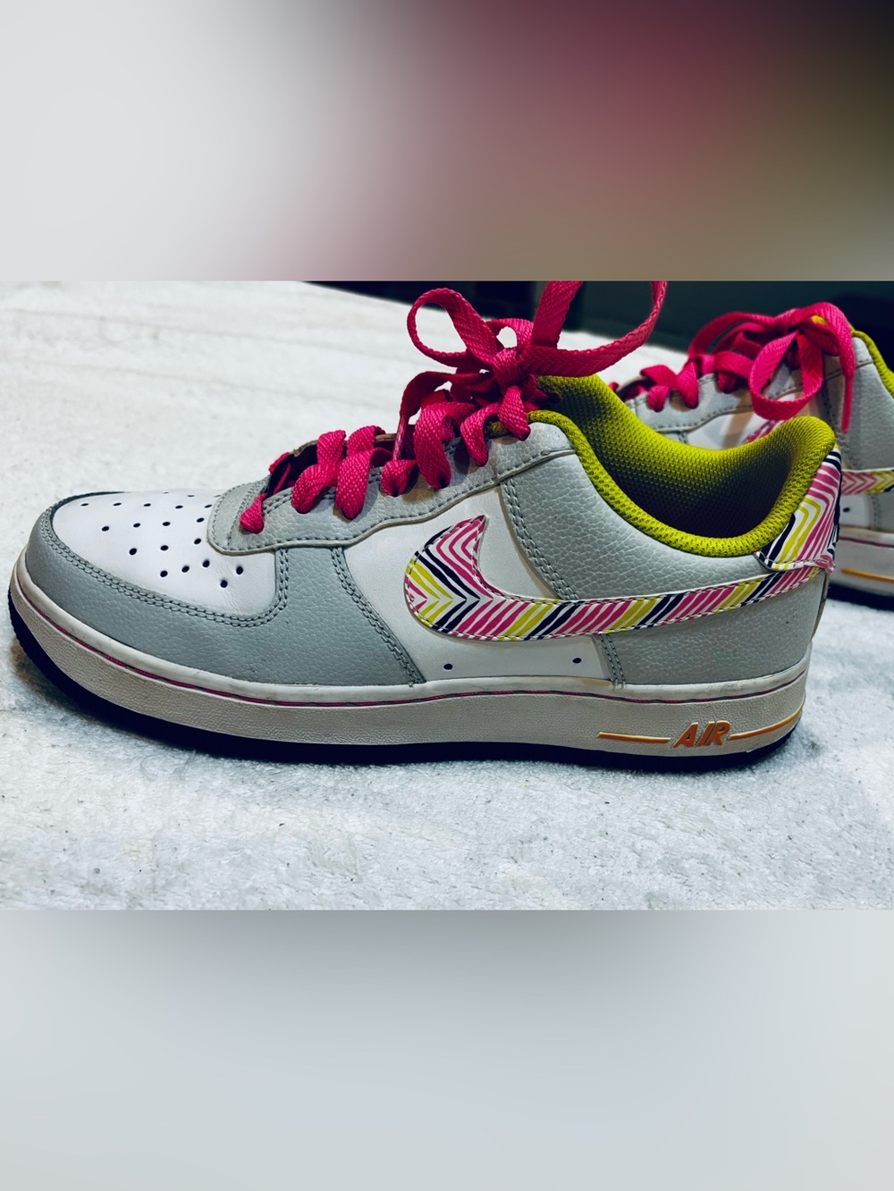 Brand New Nike Air Force 1 Sneakers - Size 5.5y - Box 83